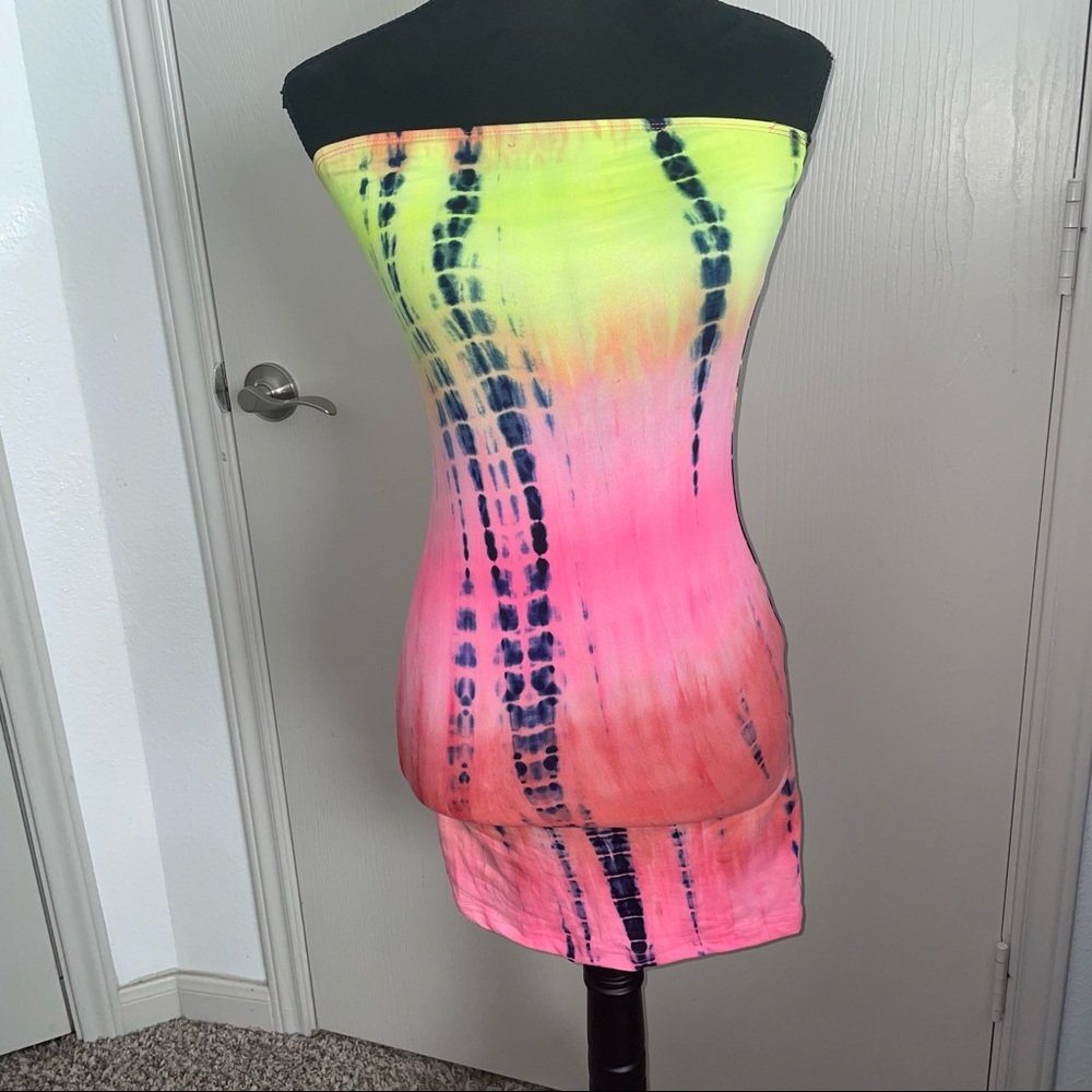 Body con dresses in multiple colors and patterns